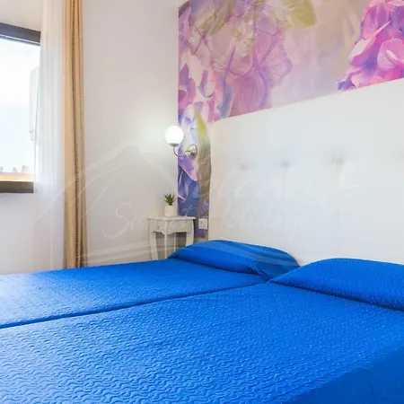 Apartment Hg Sur View Los Cristianos (Tenerife)
