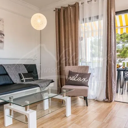 Hg Sur View Apartment